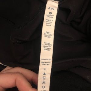 lululemon athletica Other - Lululemon size 4 Yoga Pants lululemon athletica Other - Lululemon size 4 Yoga Pants